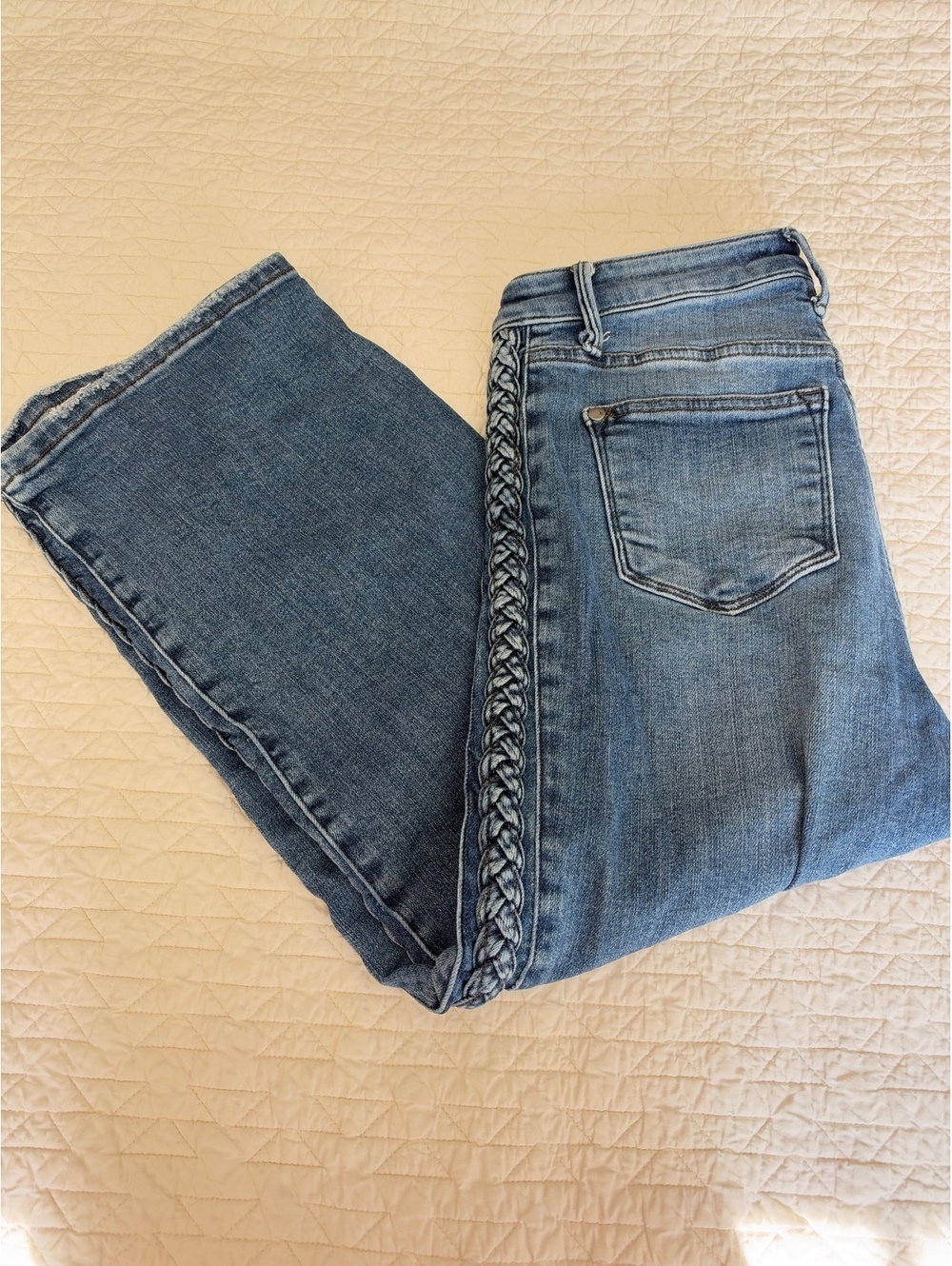 Judy Blue Braided Capri Size 0 / 24